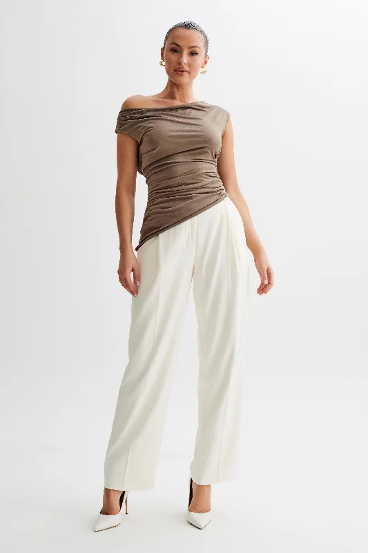 Prianyka Slinky Sleeveless Top - Coco French