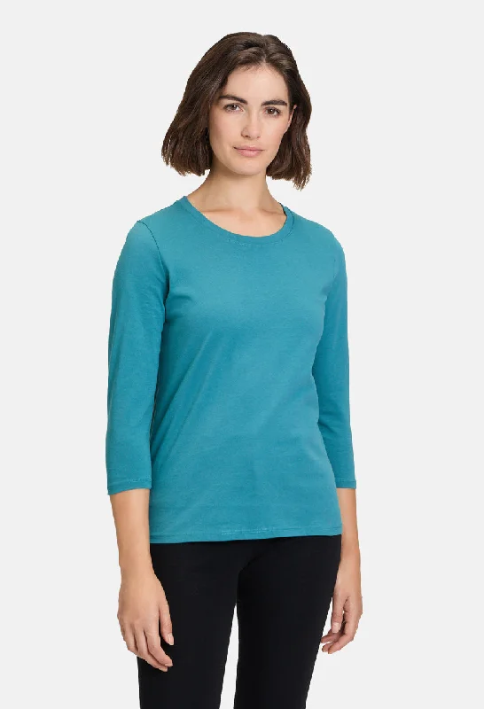 Basic Top with Round Neckline Sustainable Organic