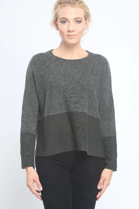 Two-Tone Color Block Crewneck in Cashmere Classic Women's Pin - striped
