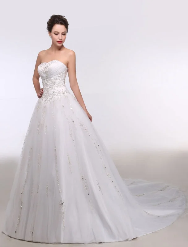 Ball Gown Wedding Dress Sweatheart Strapless Embroidered Beading Sequins Bridal Gown Chapel Train Bridal Dress Elegant Women's Ball Gown Wedding Dress Sweatheart Strapless Embroidered Beading Sequins Bridal Gown Chapel Train Bridal Dress Elegant Women's