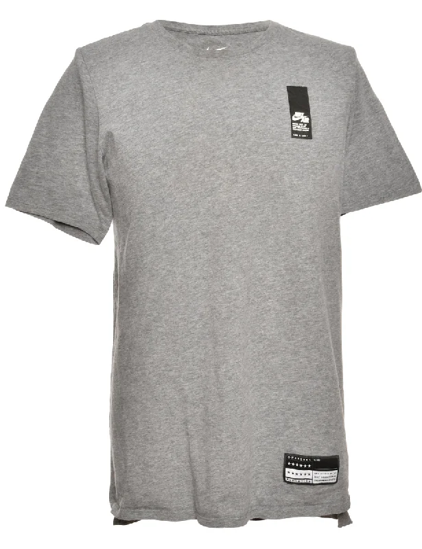 Grey Nike Printed T-shirt - S Scandinavian