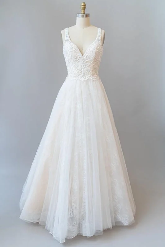 V-neck Appliques Tulle Chapel Train Wedding Dress Youthful Women's Anime - inspired
