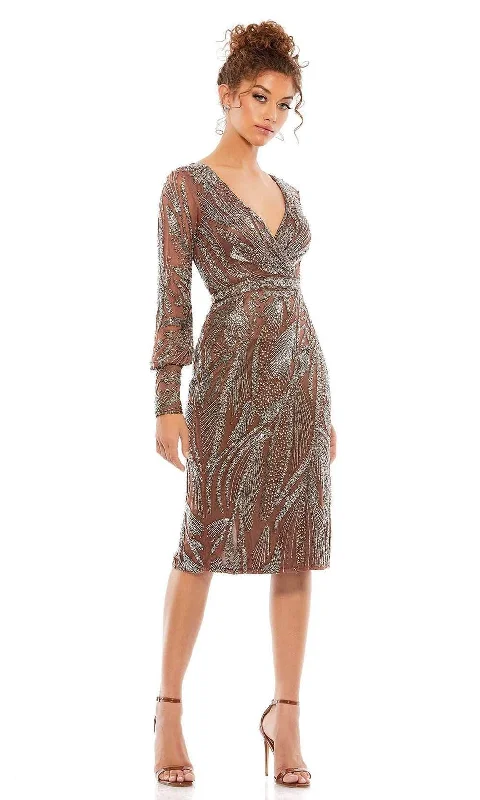 Mac Duggal Evening - 5295D V-Neck Knee-Length Dress Sporty Women's Athleisure 