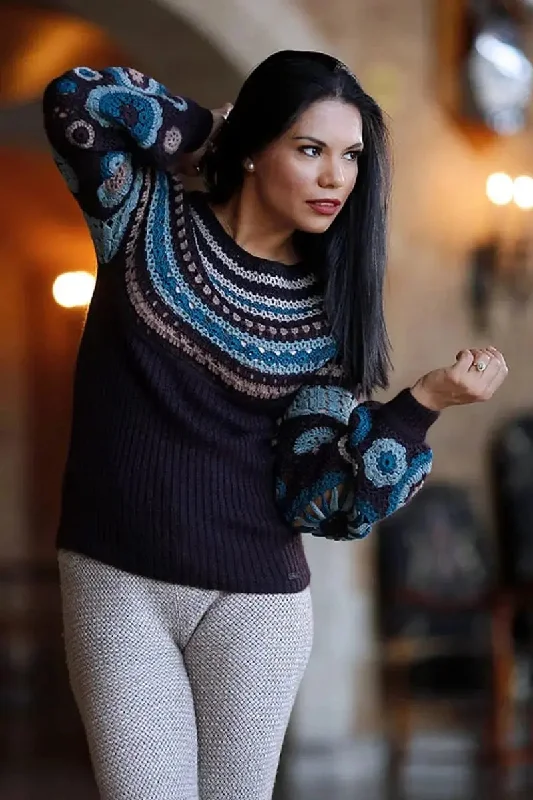 Celyn Woman Pullover Qiviuk, Merino, Silk & Bison Dapper Women's 1920S
