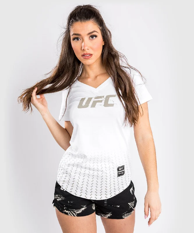 UFC Venum Authentic Fight Week 2.0 Women’s Short Sleeve T-Shirt - White Vacation
