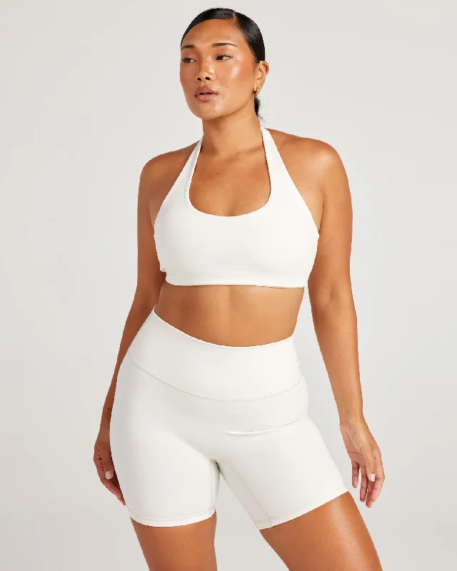 Aura Halter V2 Bra - Vanilla Latte Country