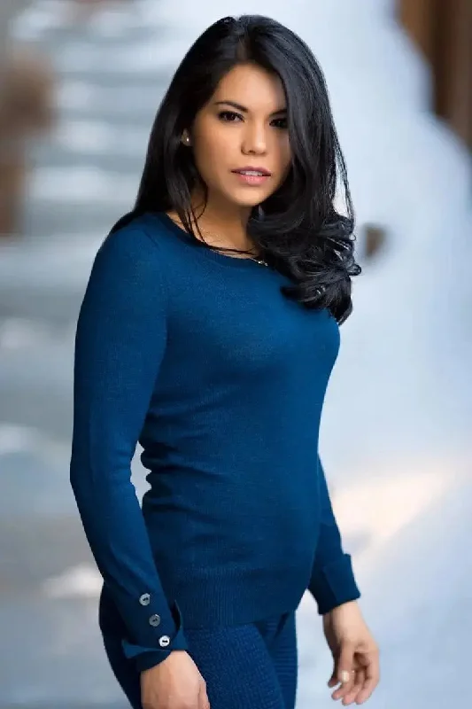 Angela Woman Pullover, Qiviuk, Merino & Silk Modern Women's 