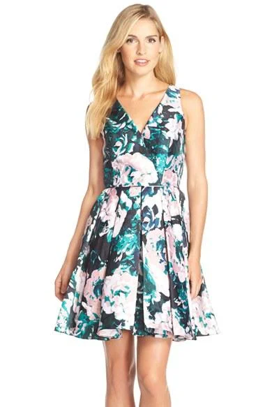 Adrianna Papell - 41911890 Floral Mikado Fit and Flare Cocktail Dress Preppy Women's College